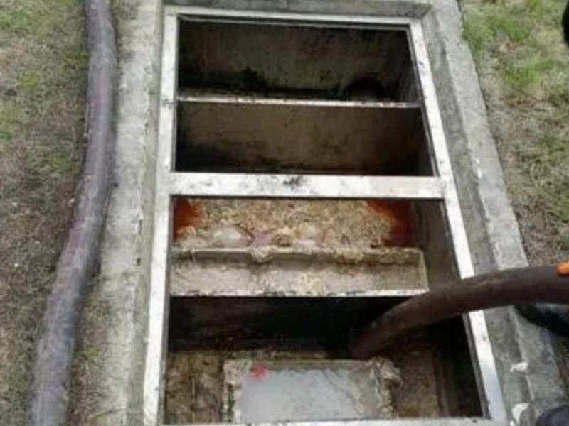 木棠镇隔油池清理